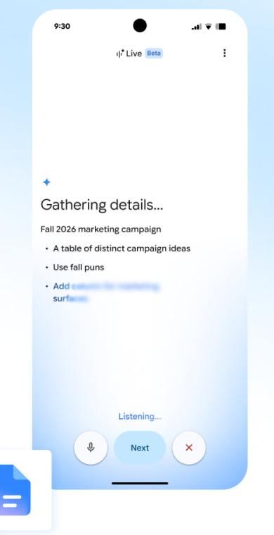 독스 라이브 화면. Gathering details라는 안내 아래 가을 2026 마케팅 캠페인 항목이 글머리 기호로 정리되고 있고, 아래에 Listening 표시와 마이크, Next 버튼이 있음